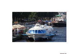 ПО  ВОДНОЙ  ГЛАДИ....САНКТ-ПЕТЕРБУРГА