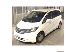 Минивэн класса компактвэн Honda Freed кузов GB3 модификация Flex гв 2010 пробег 143 т.км белый