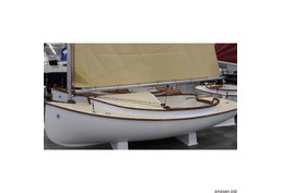 Парусная яхта кэт бот «tom cat 12ft»